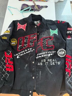 UFC Bomber men’s XL designerJacket with Red &  event Logos baller addition 1of1